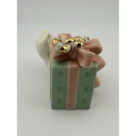 Lenox China "Presently Curious" Cat w/ Holdiay Gift Figurine COA NIB - Picture 4 of 10